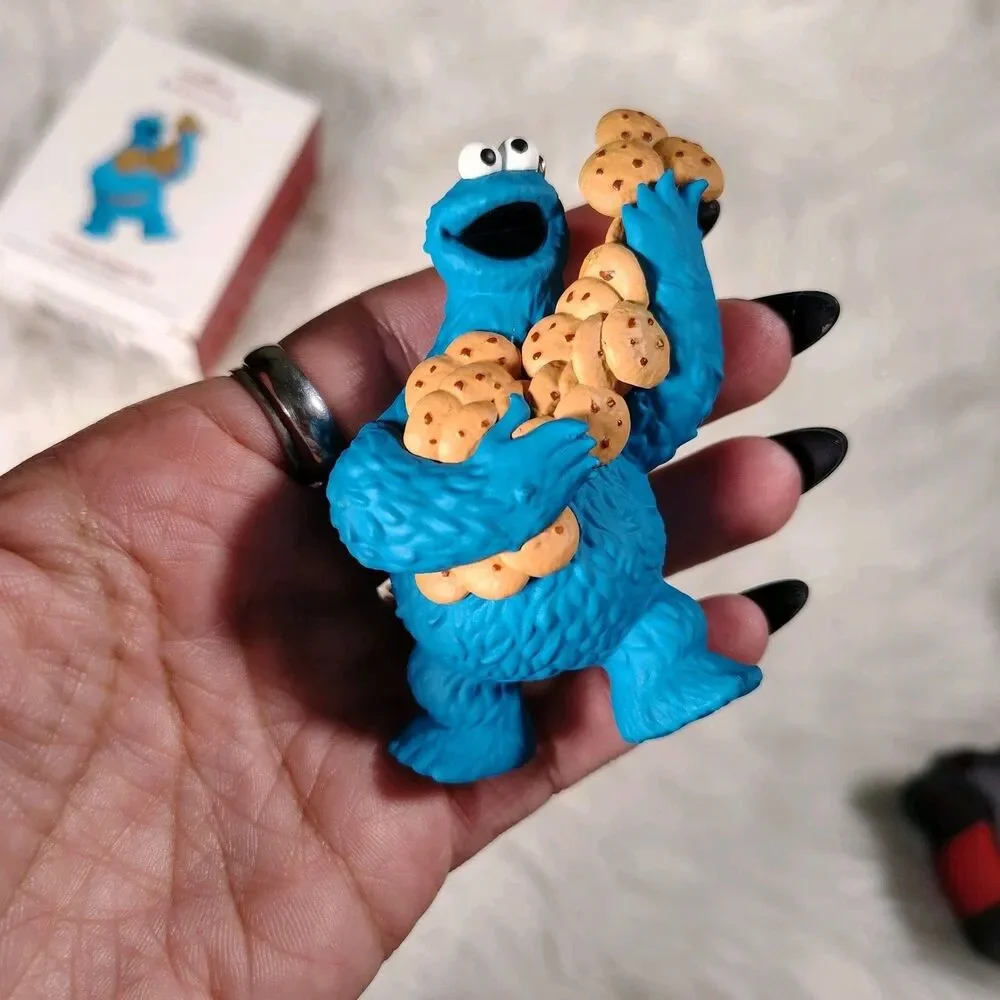 Hallmark Keepsake 2019 Cookie Monster Christmas Ornament Sesame Street Cartoon